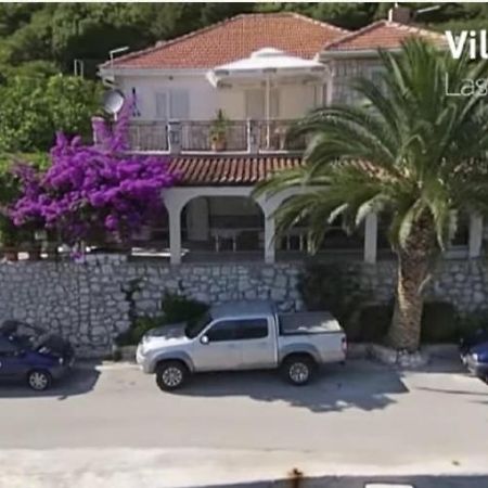 Villa Agata Lastovo Екстериор снимка