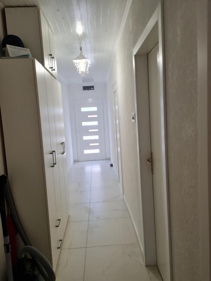 Villa Agata Lastovo Екстериор снимка